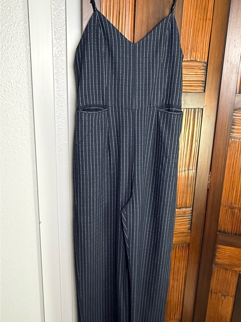 Anthropologie Essential Jumpsuit Navy Pinstripe Wide Leg Women’s Size 0 Classic - Picture 2 of 14